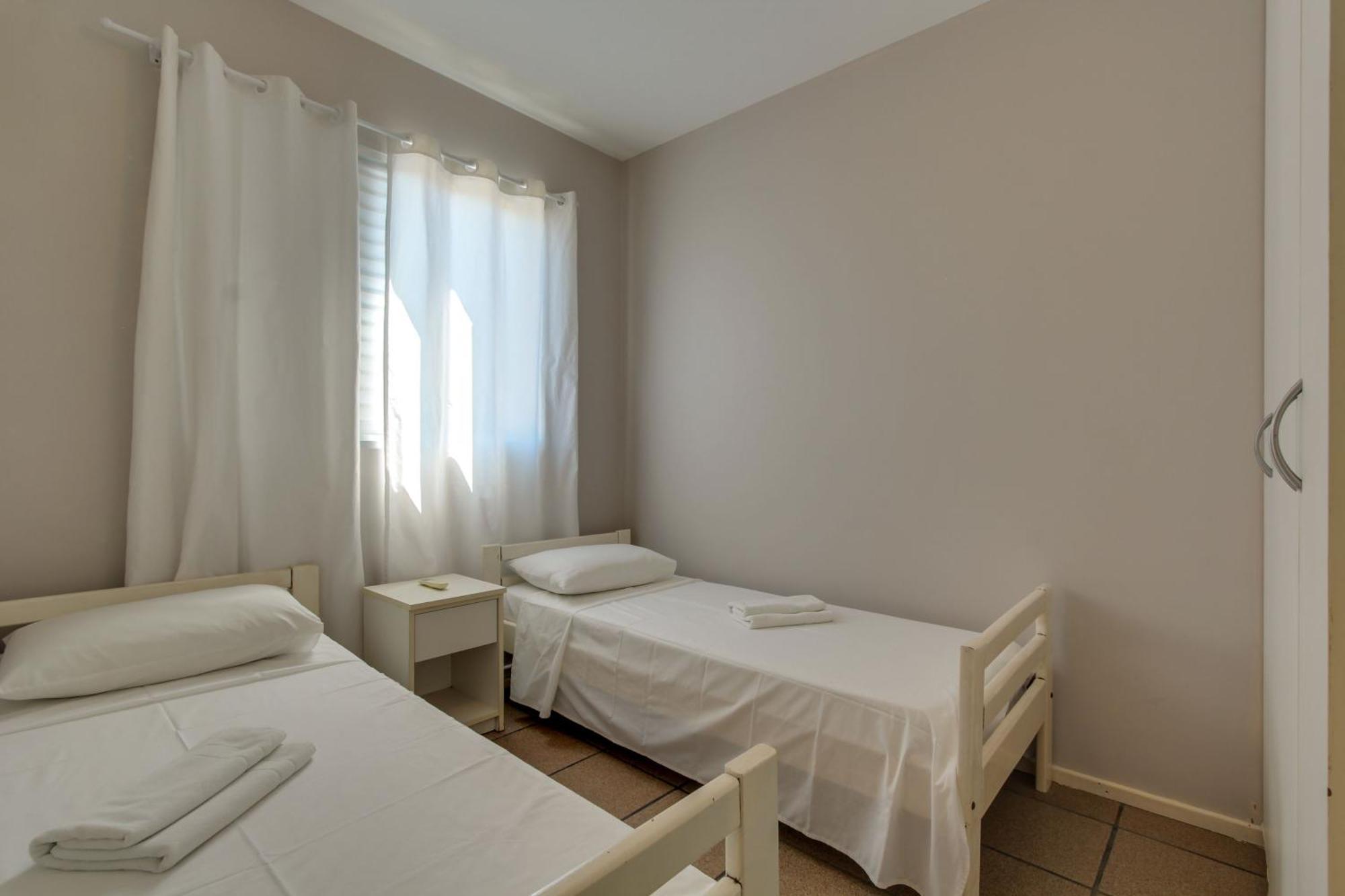 Imigrantes Apart Hotel Говернадор-Селсу-Рамус Екстер'єр фото